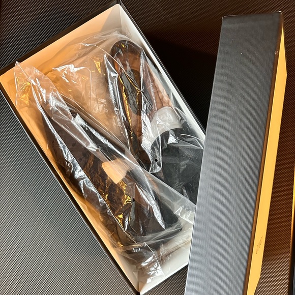 Gucci Leather Dress Loafers